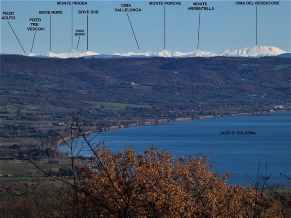 monti_sibillini_e_lago_di_bolsena (700 x 525).jpg